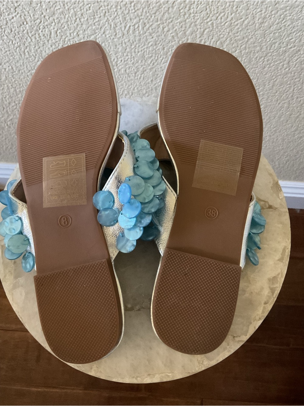 ASOS Shell Sandals NWOT - Picture 4 of 4